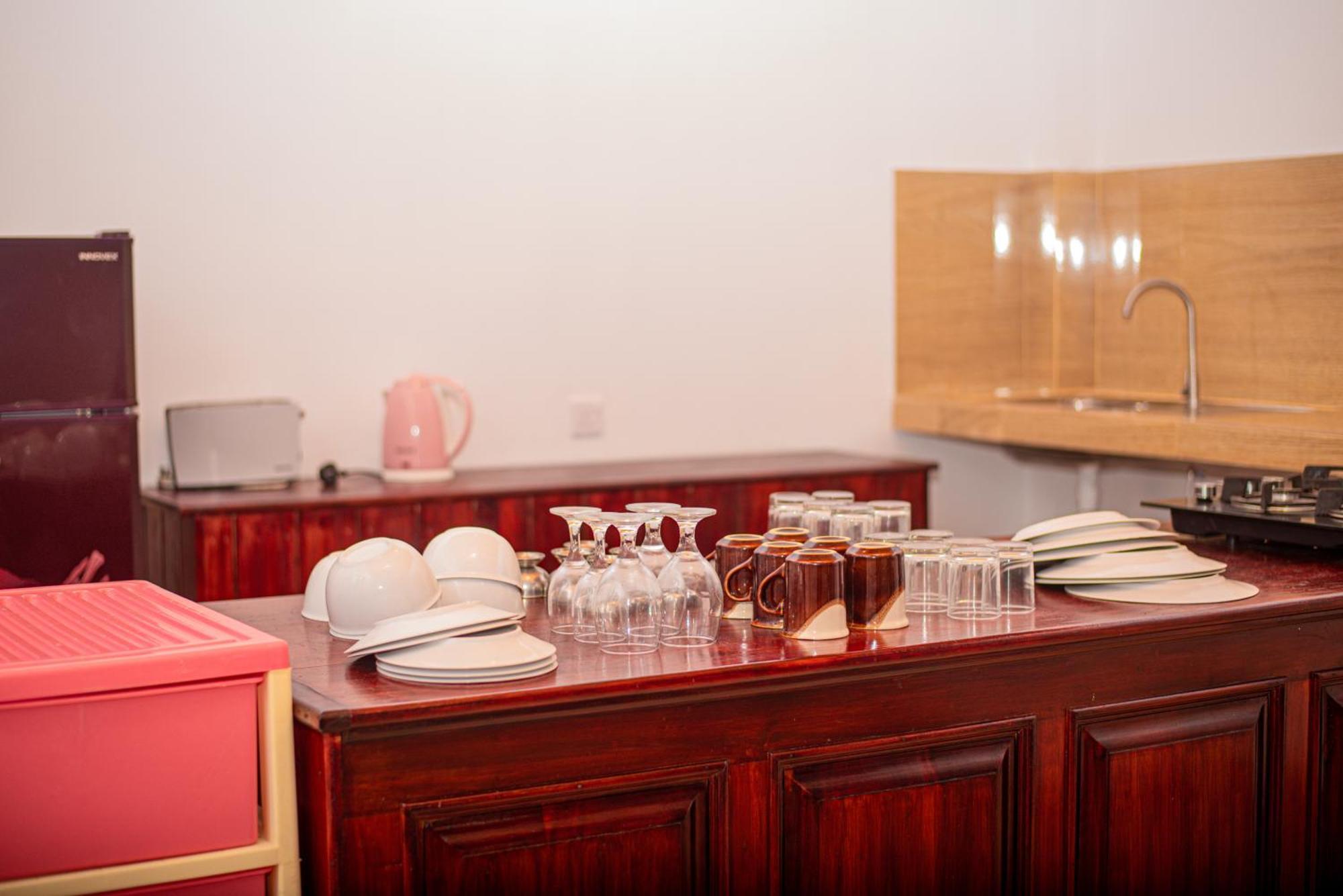 Sundowners Guesthouse Hikkaduwa Chambre photo